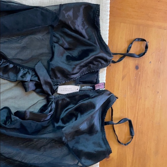 Victoria Secret Sexy Little Thing Top - Picture 2 of 5